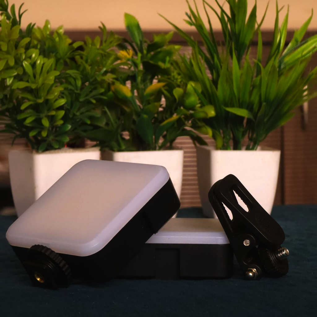 LED Pocket RGB Video Light